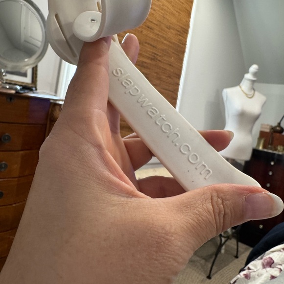 White Wearable SlapWatch - Picture 4 of 4